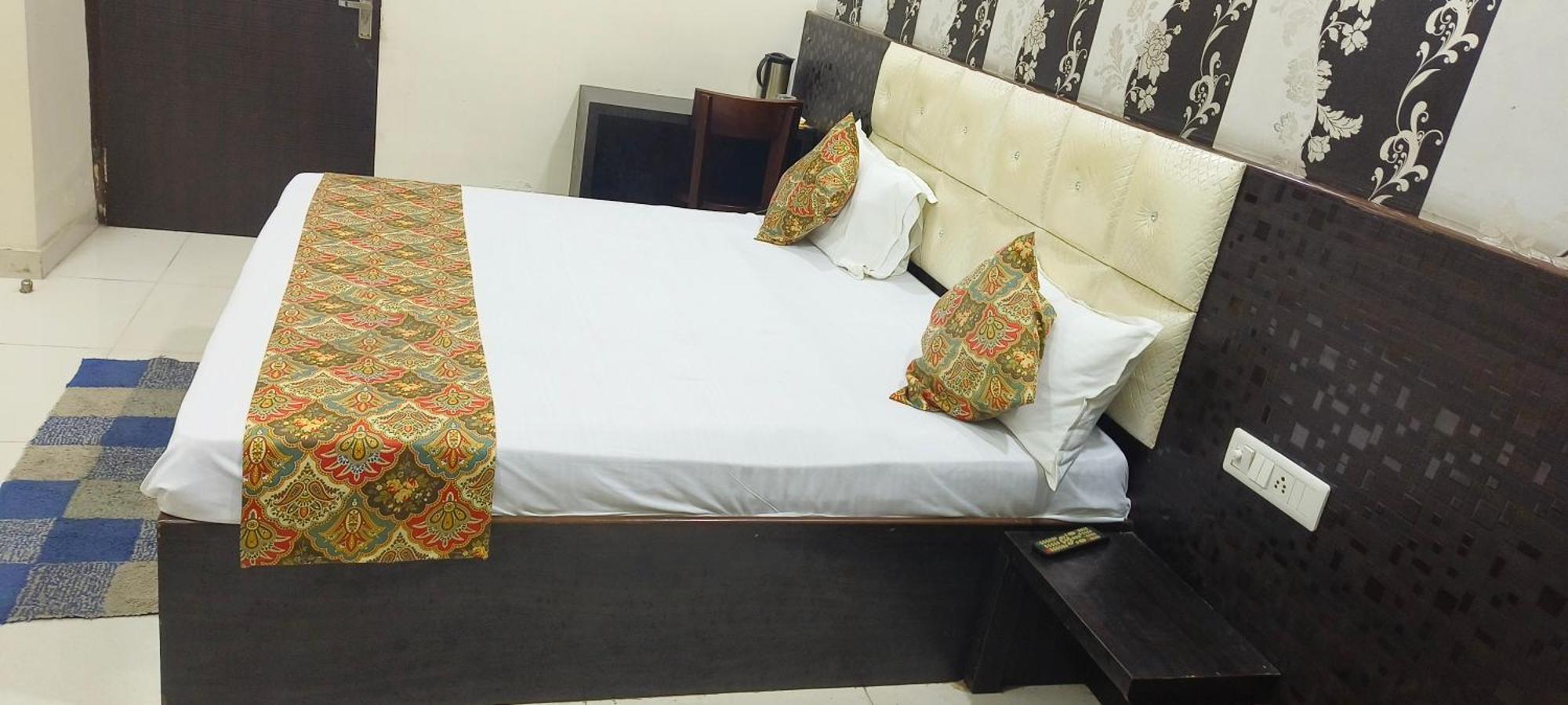Hotel The Raj Fort Jaipur Exteriör bild